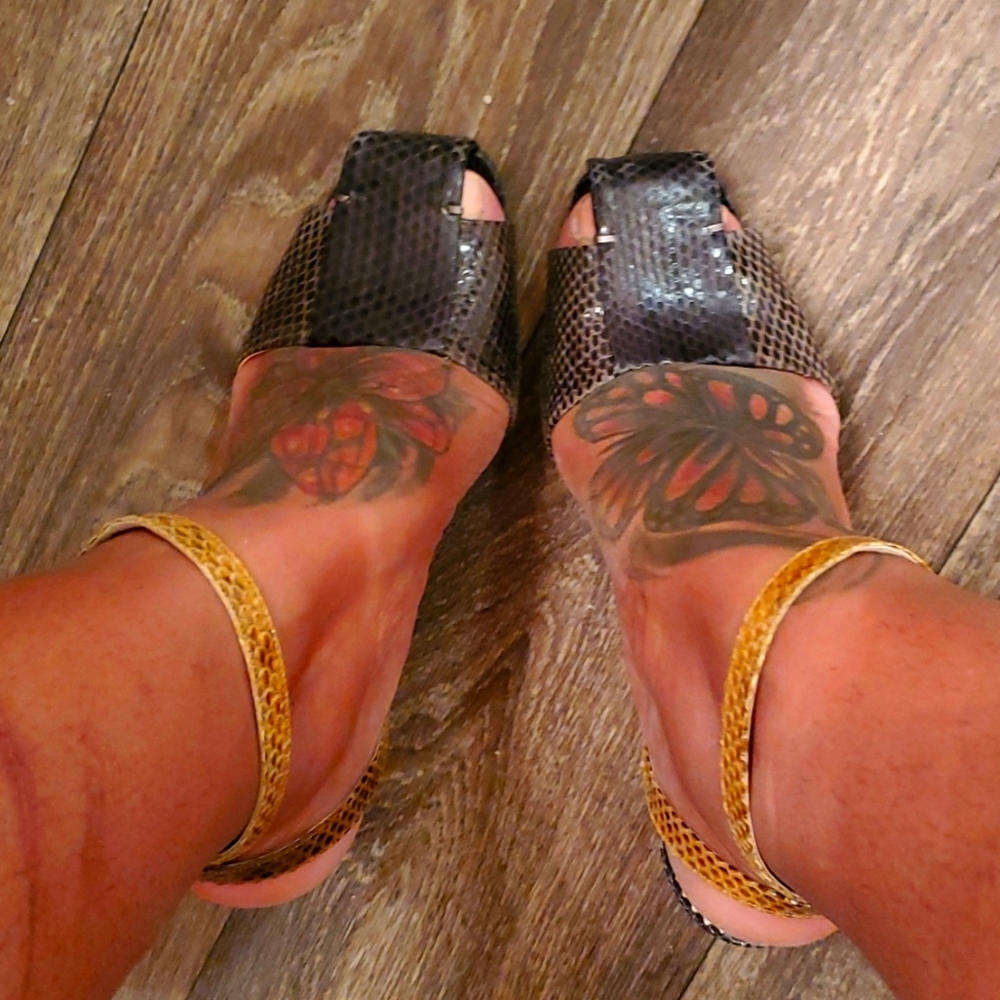 Python 41/2 inch ysl heel ( send am offer )